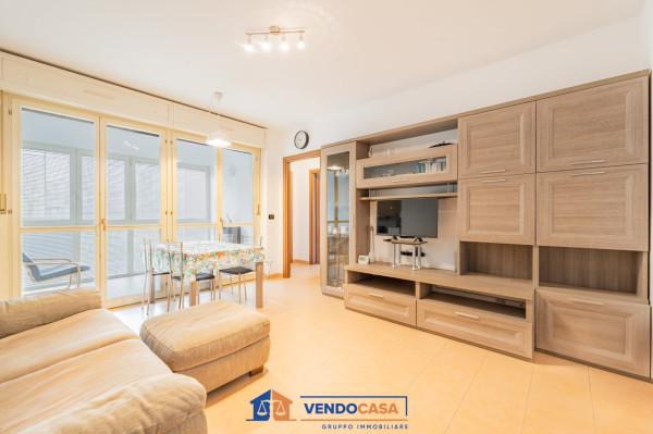 appartamento in vendita a Pinerolo in zona Baudenasca