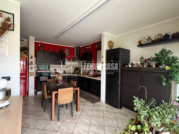 appartamento in vendita a Pinerolo in zona Baudenasca