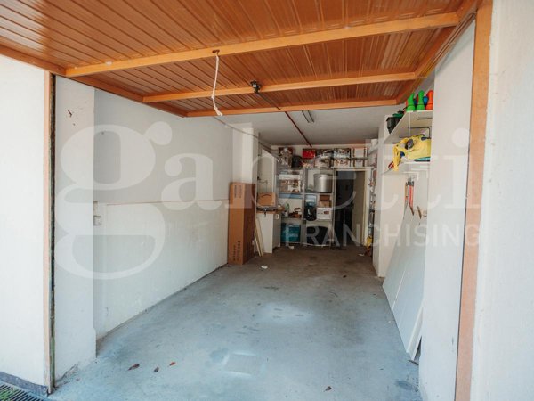 appartamento in vendita a Pinerolo in zona Baudenasca