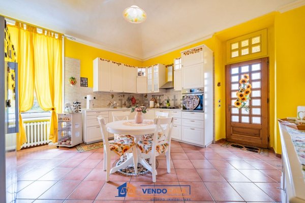 casa indipendente in vendita a Pinerolo in zona Riva