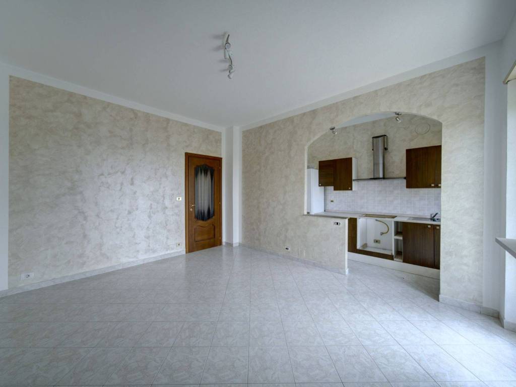 appartamento in vendita a Pinerolo in zona Riva