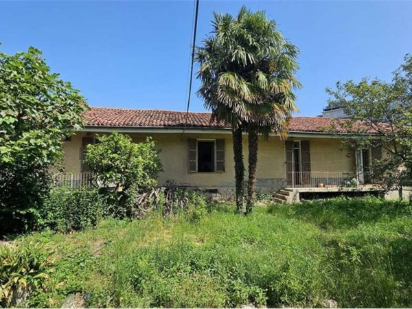 casa indipendente in vendita a Pinerolo