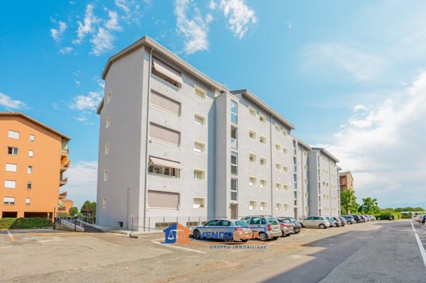 appartamento in vendita a Pinerolo in zona Baudenasca