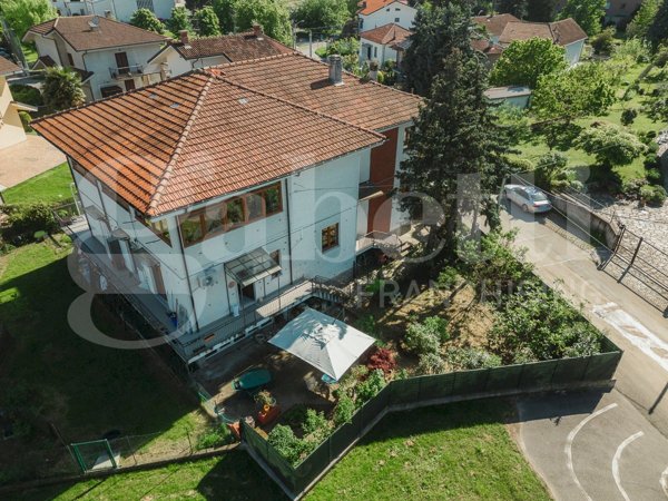 appartamento in vendita a Pinerolo in zona Colletto