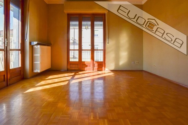 casa indipendente in vendita a Pinerolo