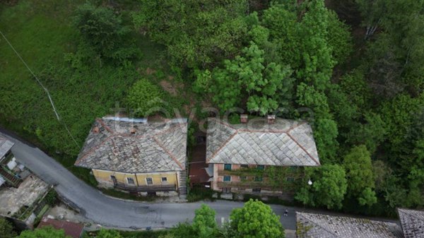casa indipendente in vendita a Pinerolo in zona Talucco