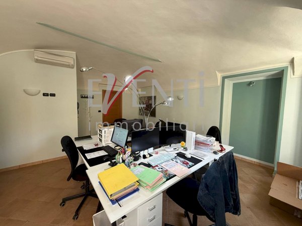 ufficio in vendita a Pinerolo