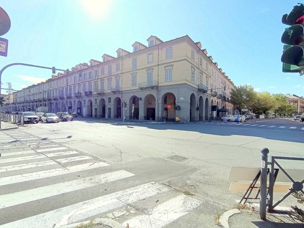 intera palazzina in vendita a Pinerolo