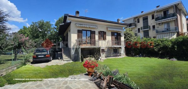 casa indipendente in vendita a Pinerolo in zona Riva