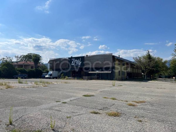 capannone in vendita a Pinerolo in zona Riva