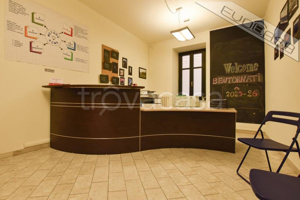 ufficio in vendita a Pinerolo