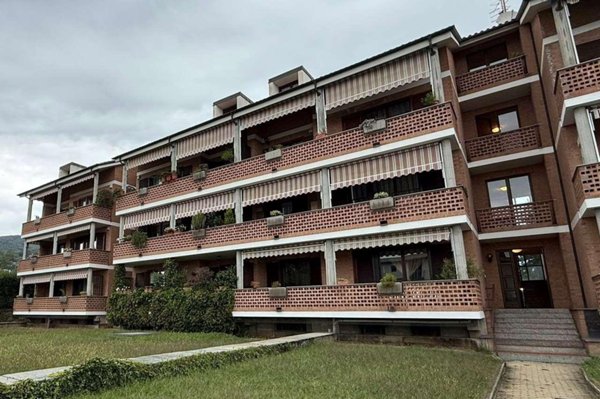 appartamento in vendita a Pinerolo in zona Abbadia Alpina