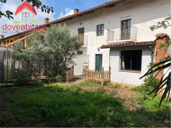 casa indipendente in vendita a Pinerolo in zona Riva
