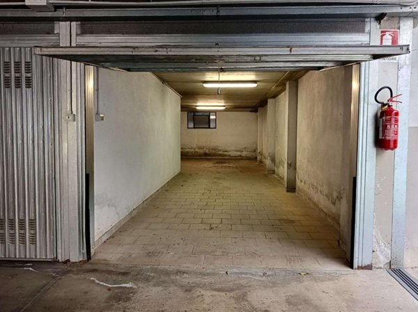 negozio in vendita a Pinerolo