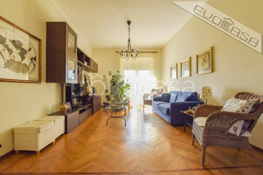 appartamento in vendita a Pinerolo