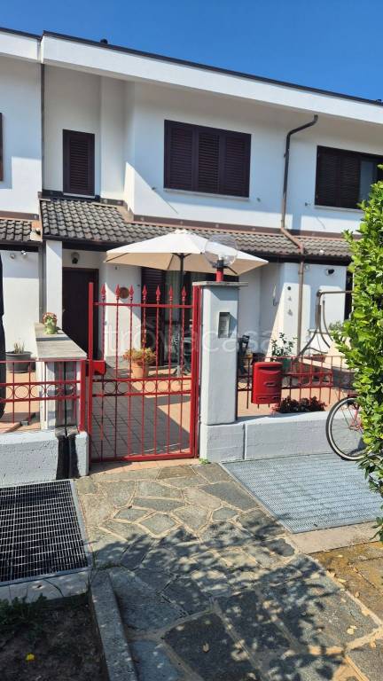 casa indipendente in vendita a Pinerolo