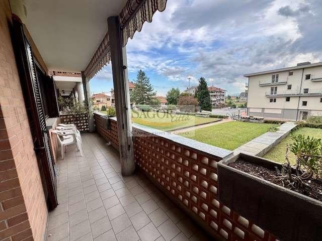 appartamento in vendita a Pinerolo in zona Abbadia Alpina