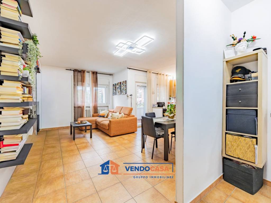 appartamento in vendita a Pinerolo in zona Baudenasca