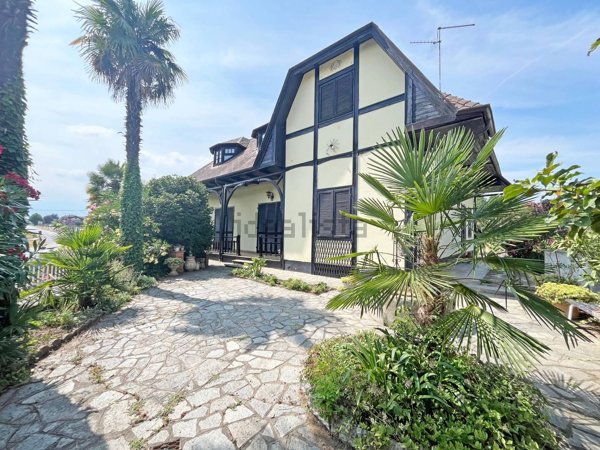 casa indipendente in vendita a Pinerolo in zona Riva
