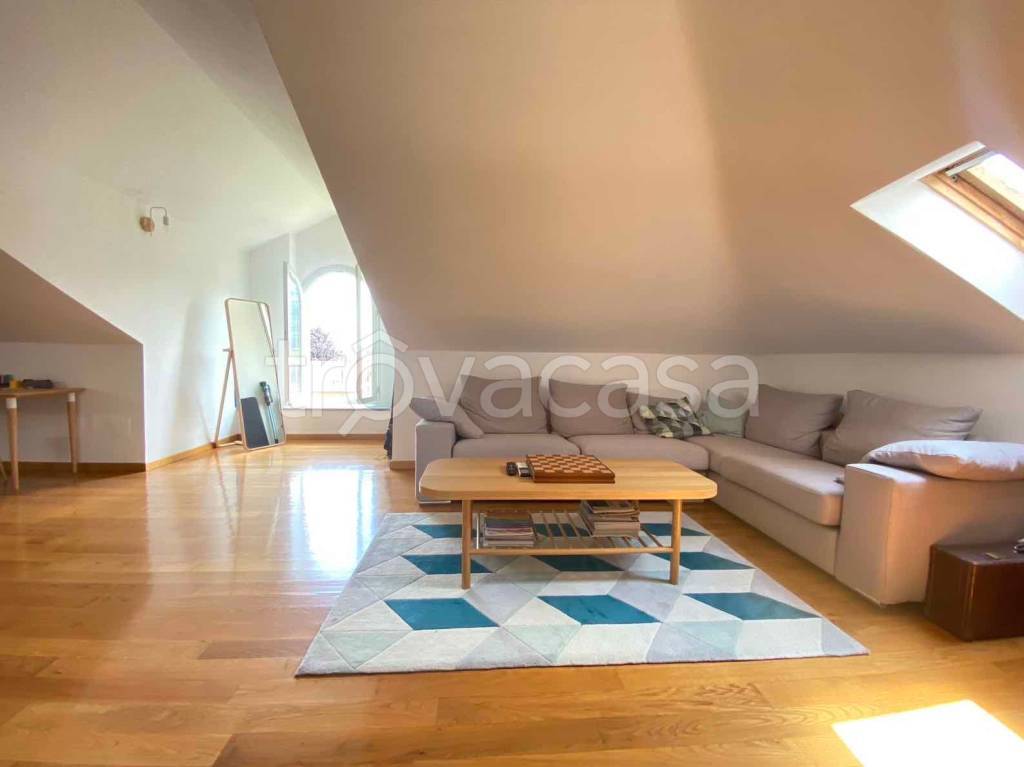 appartamento in vendita a Pinerolo