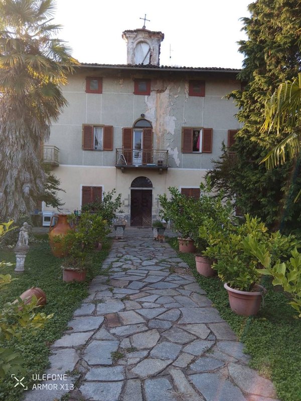 casa indipendente in vendita a Pinerolo