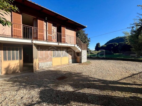casa indipendente in vendita a Pinerolo in zona Abbadia Alpina