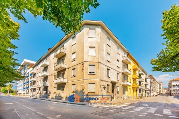 appartamento in vendita a Pinerolo in zona Avaro/Tron