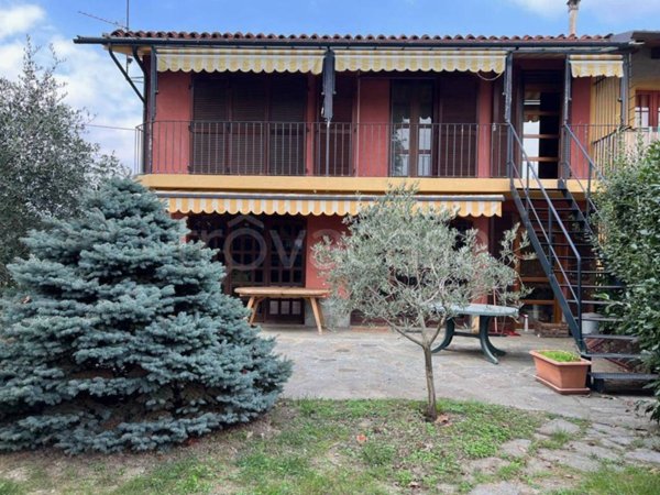 casa indipendente in vendita a Pinerolo in zona Baudenasca