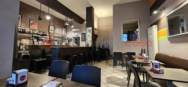 negozio in vendita a Pinerolo