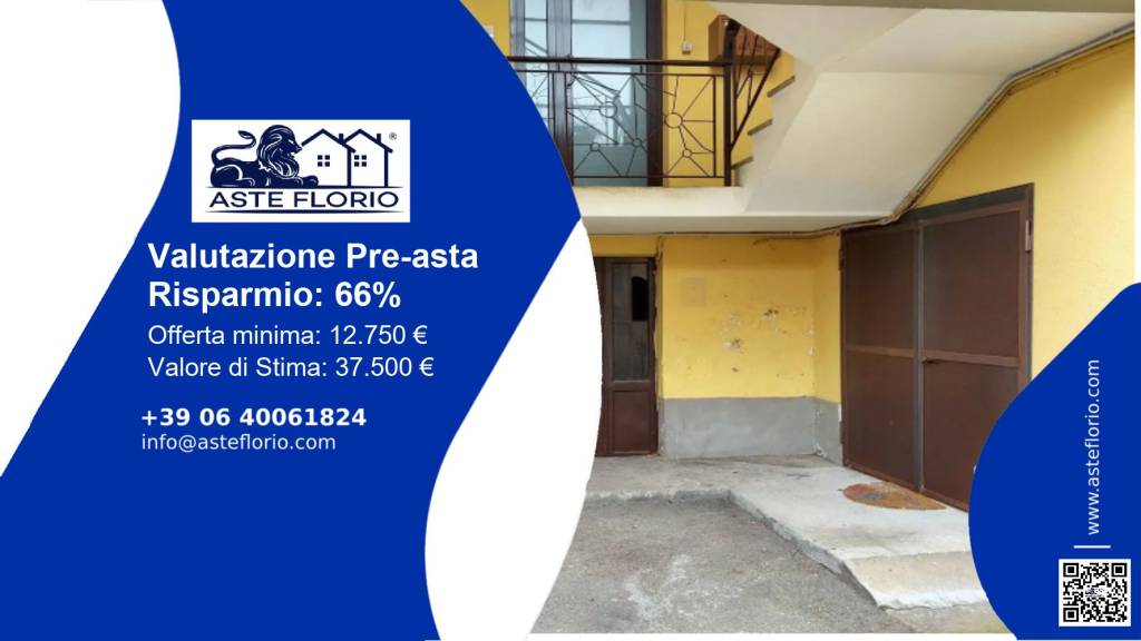 locale commerciale in vendita a Pinerolo