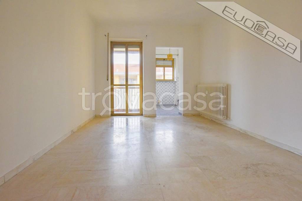 appartamento in vendita a Pinerolo in zona Colletto