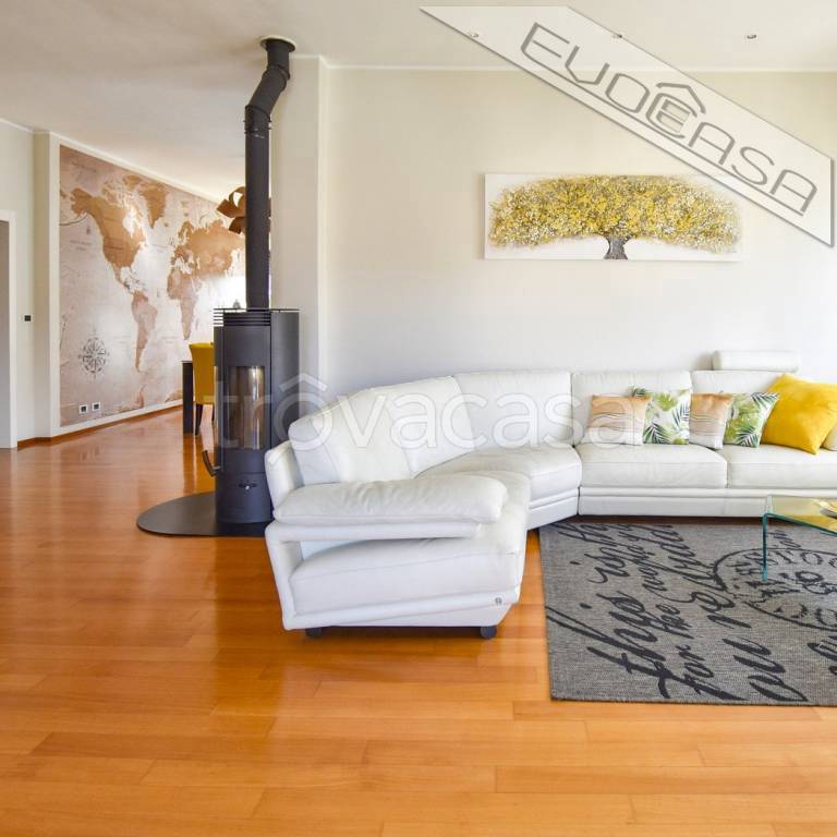 appartamento in vendita a Pinerolo