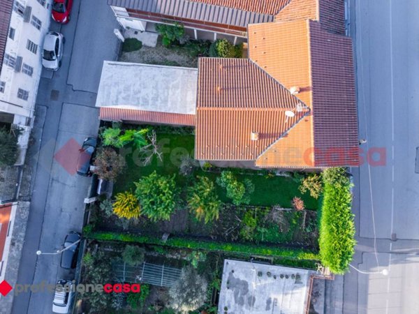 casa indipendente in vendita a Pinerolo