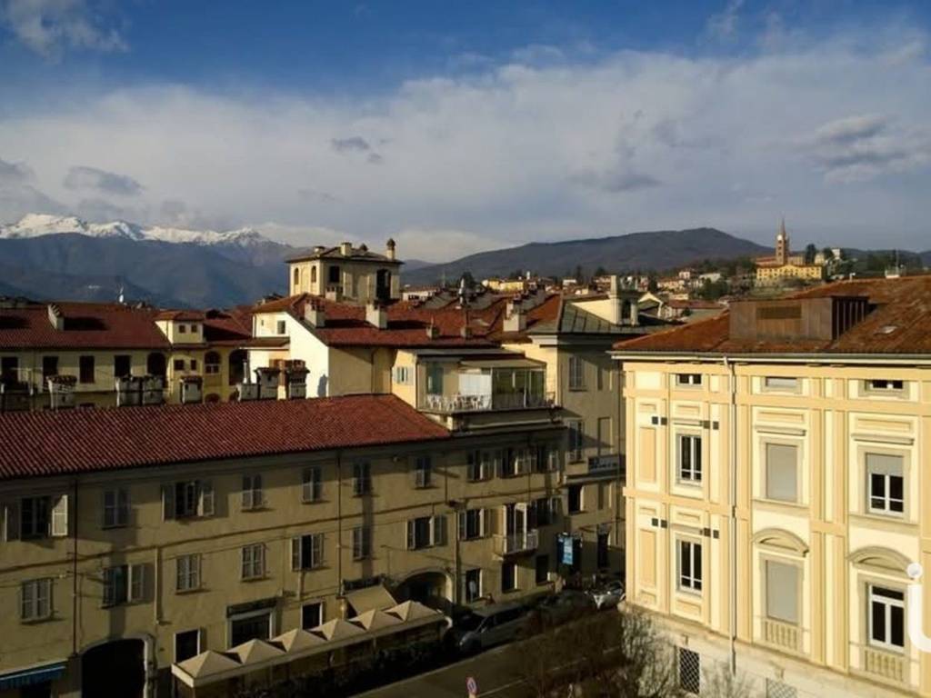 appartamento in vendita a Pinerolo