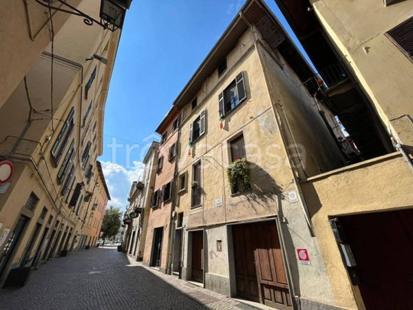 negozio in vendita a Pinerolo