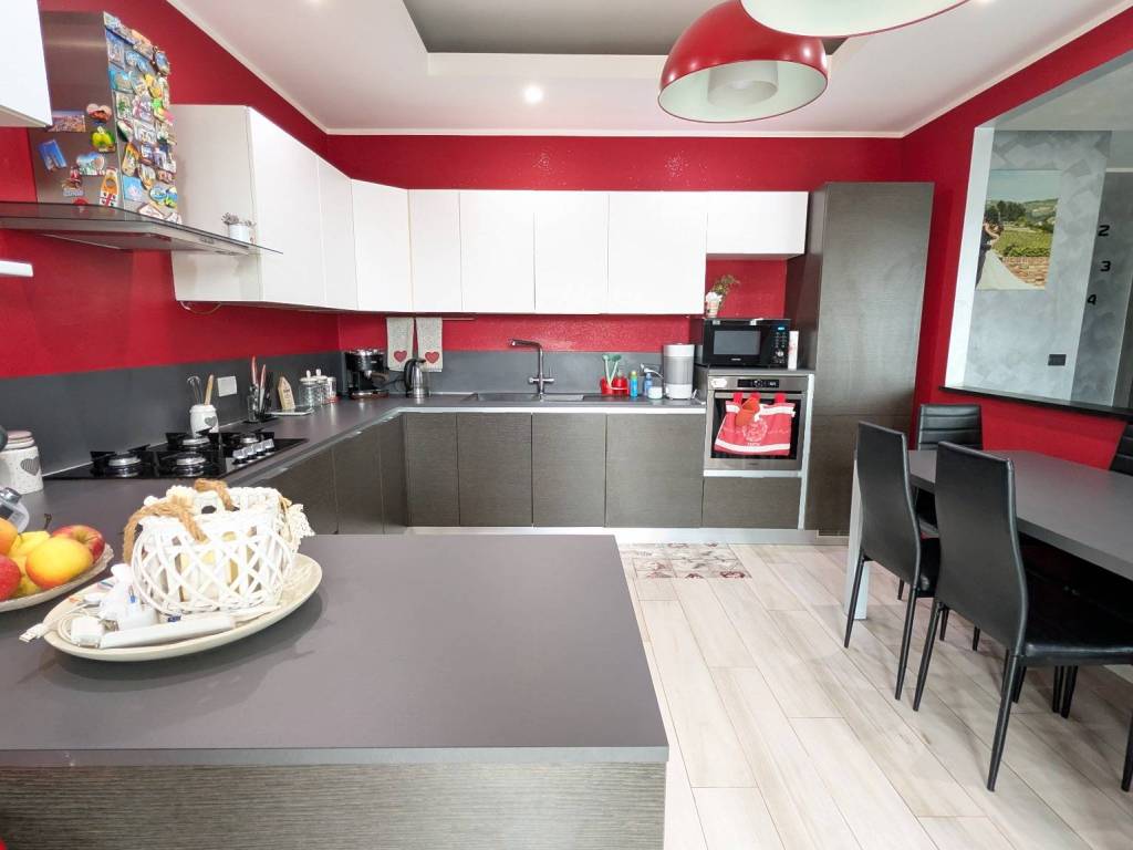 appartamento in vendita a Pinerolo in zona Riva