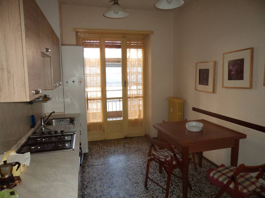 appartamento in vendita a Pinerolo in zona Avaro/Tron