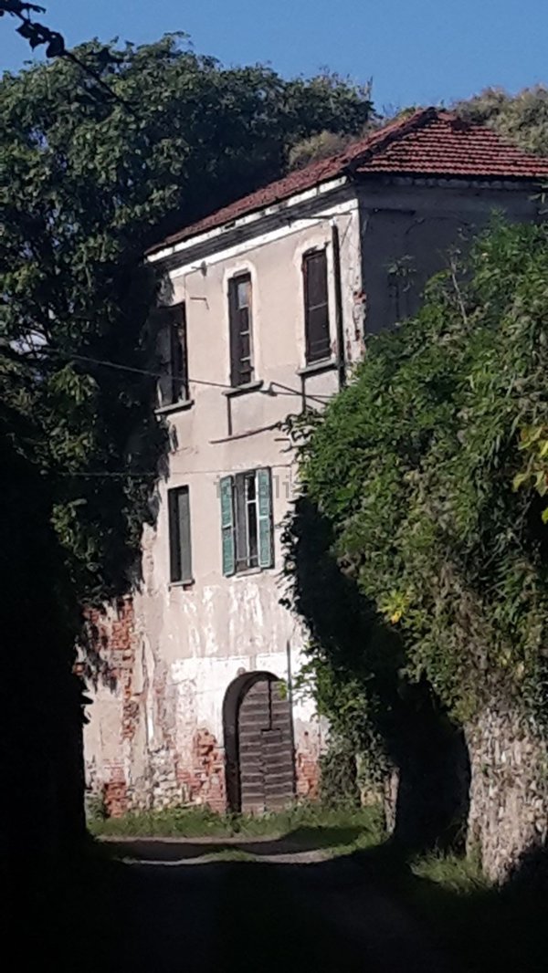 terreno edificabile in vendita a Pinerolo