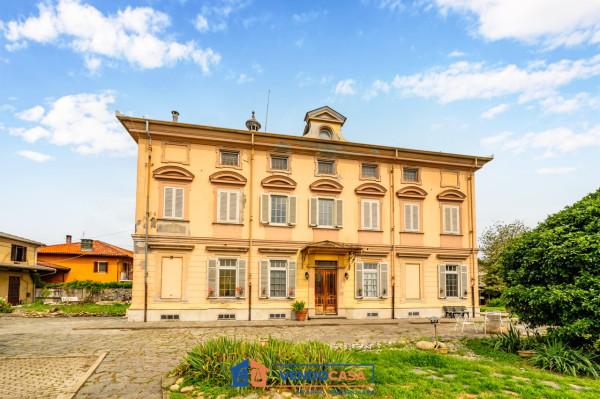 appartamento in vendita a Pinerolo in zona Riva