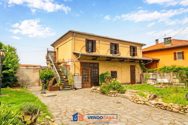 appartamento in vendita a Pinerolo in zona Riva