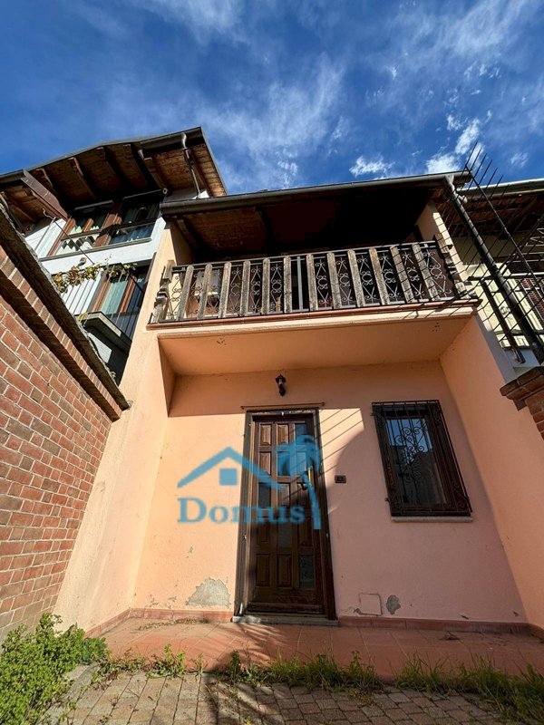 appartamento in vendita a Pinerolo in zona Riva