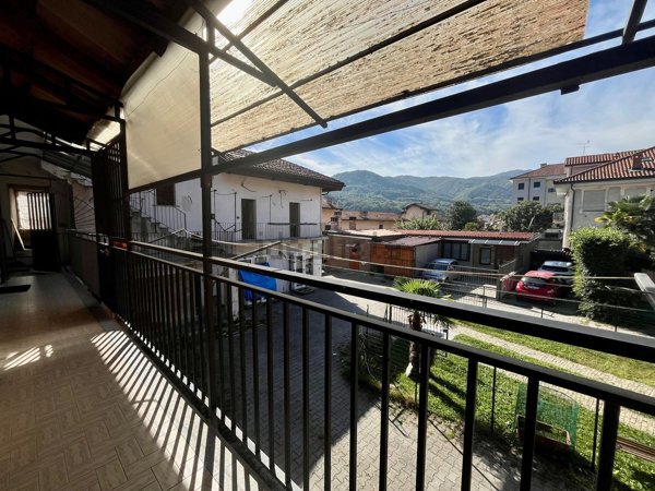 casa indipendente in vendita a Pinerolo in zona Abbadia Alpina