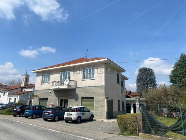 appartamento in vendita a Pinerolo in zona Riva