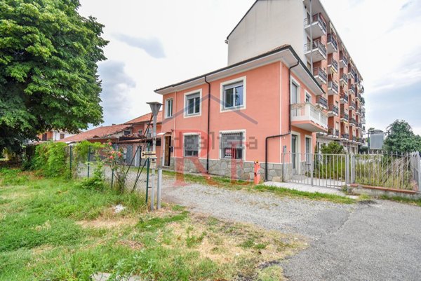 casa indipendente in vendita a Pinerolo
