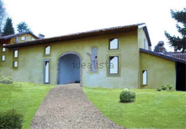 casa indipendente in vendita a Pinerolo