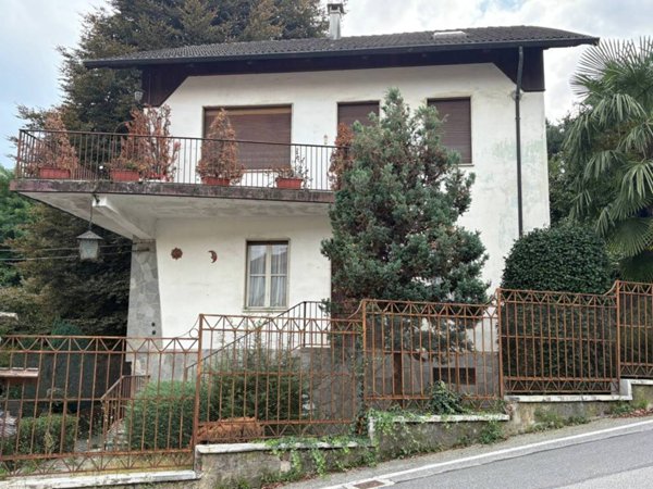 casa indipendente in vendita a Pinerolo
