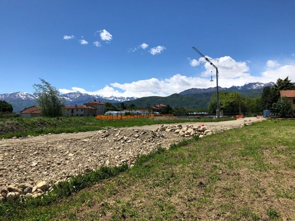 casa indipendente in vendita a Pinerolo