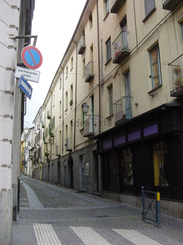 locale di sgombero in vendita a Pinerolo