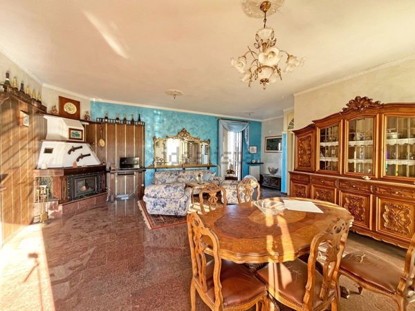 appartamento in vendita a Pinerolo in zona Baudenasca