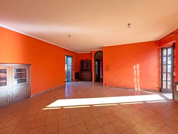 appartamento in vendita a Pinerolo in zona Baudenasca